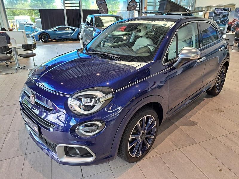 Blau Gebraucht 2022 Fiat 500X Club SUV | 19.990 € (Guter Preis) - Bild 1/4