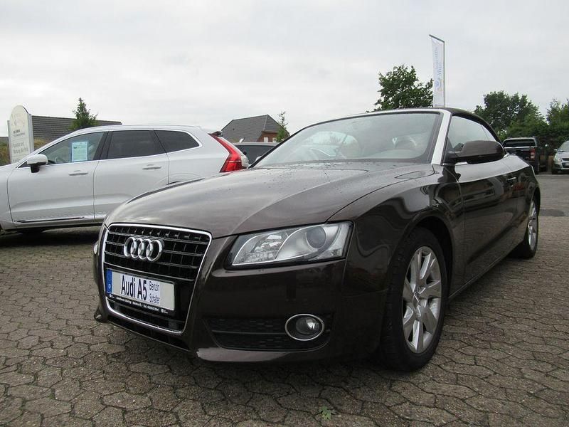 Braun Gebraucht 2010 Audi A5 Cabriolet Sport Cabrio | 8.990 € (Etwas zu teuer) - Bild 1/4