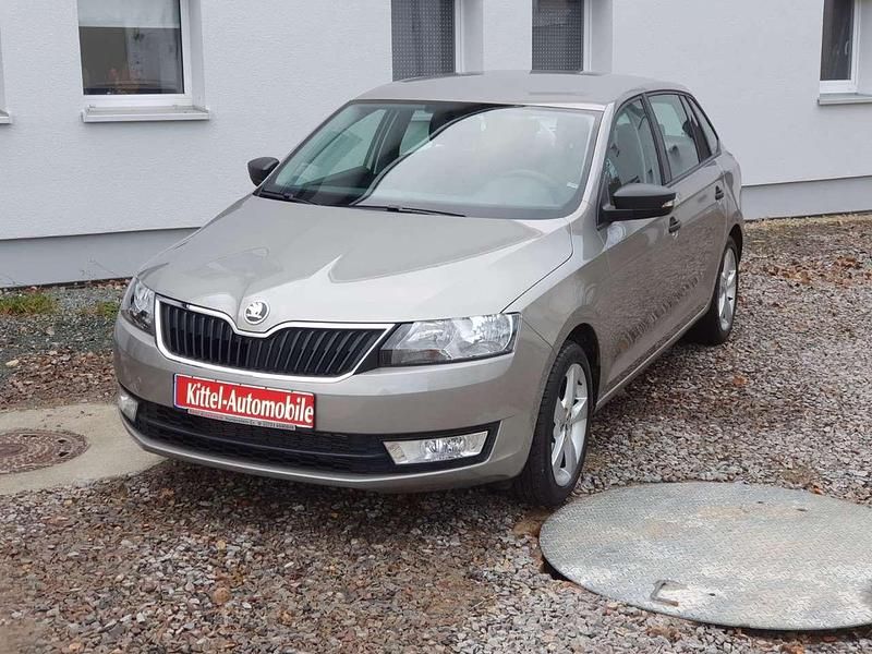 Gebraucht Skoda Rapid Cool Edition 90 PS (66 kW) 2015 Cappuccinobeige metallic Kombi