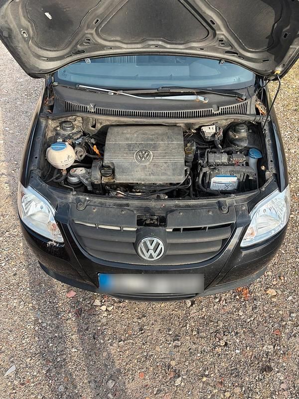 Gebraucht VW Fox 75 PS (55 kW) 2004 Schwarz Kleinwagen