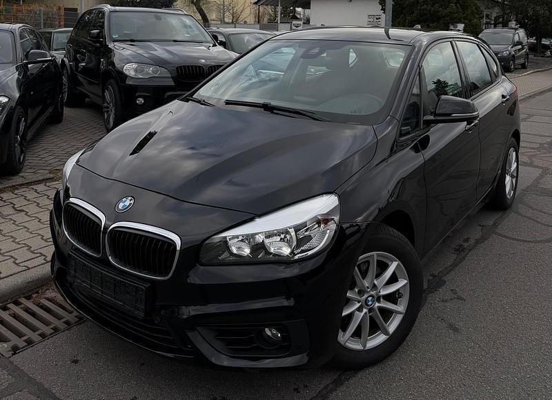 Gebraucht BMW 218 Advantage 136 PS (100 kW) 2017 Schwarz Kombi