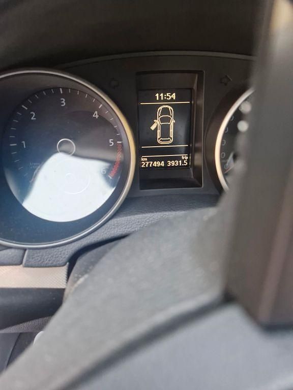 Silber Gebraucht 2013 VW Golf VII Match Kombi | 4.600 € (Etwas zu teuer) - Bild 1/4