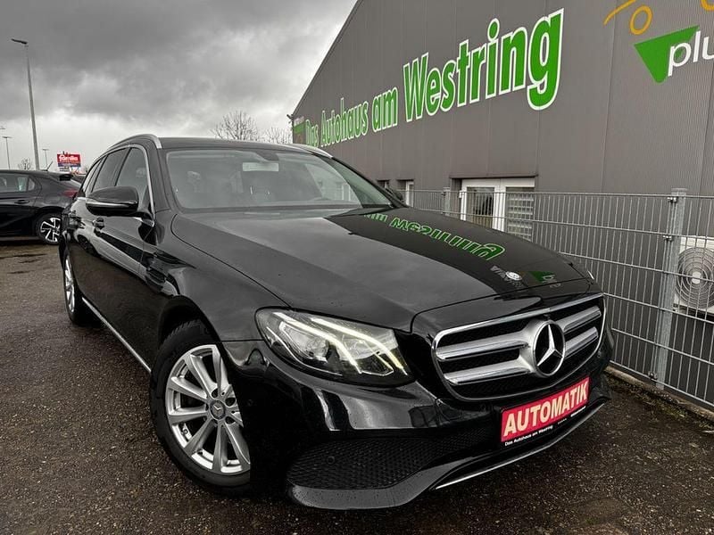 Gebraucht Mercedes E250 211 PS (155 kW) 2016 Schwarz Kombi