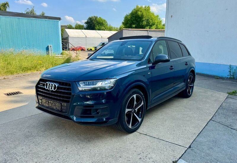Blau Gebraucht 2019 Audi Q7 S-Line SUV | 28.890 € (Fairer Preis) - Bild 1/4