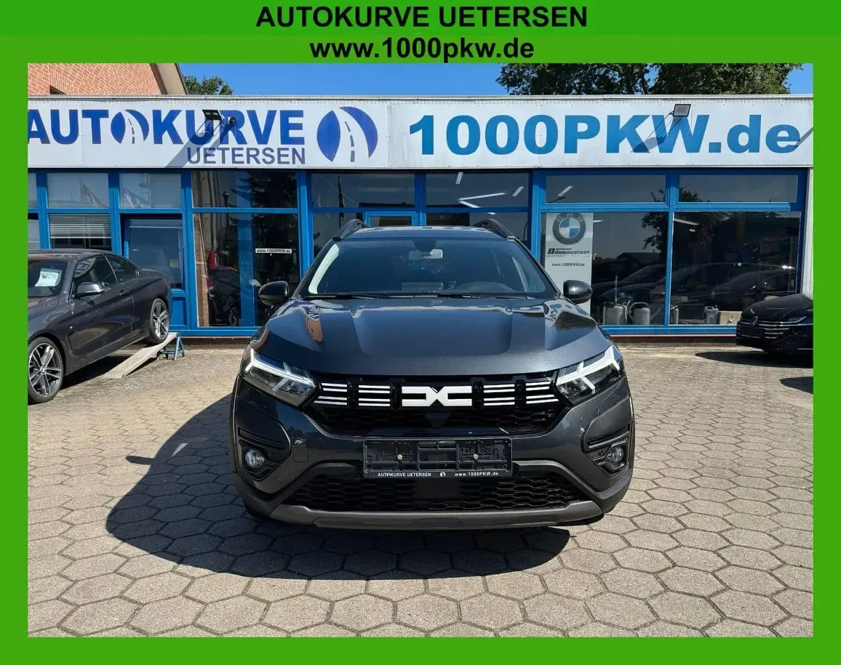 Gebraucht Dacia Jogger Extreme 91 PS (66 kW) 2023 Schwarz Van / Kleinbus