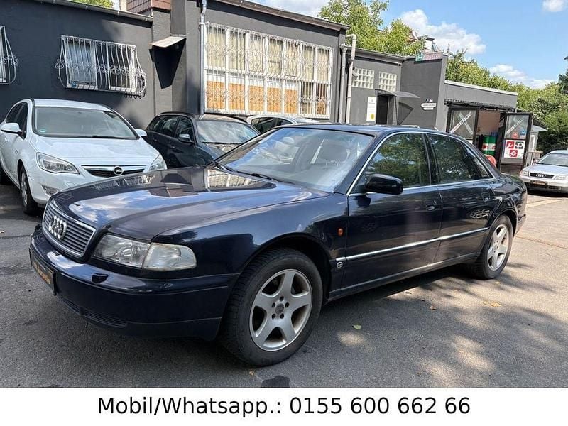 Blau Gebraucht 1996 Audi A8 Limousine | 4.999 € (Fairer Preis) - Bild 1/4
