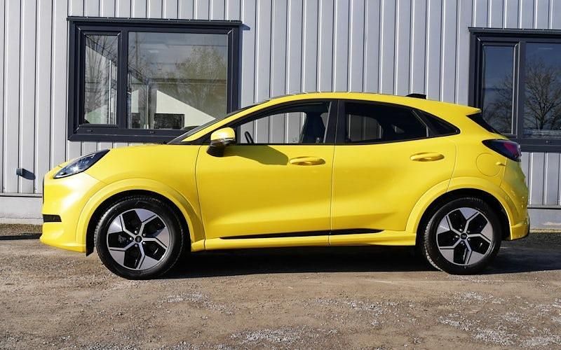 Neu Ford Puma Gen-E 123 kW (168 PS) 2026 Gelb SUV
