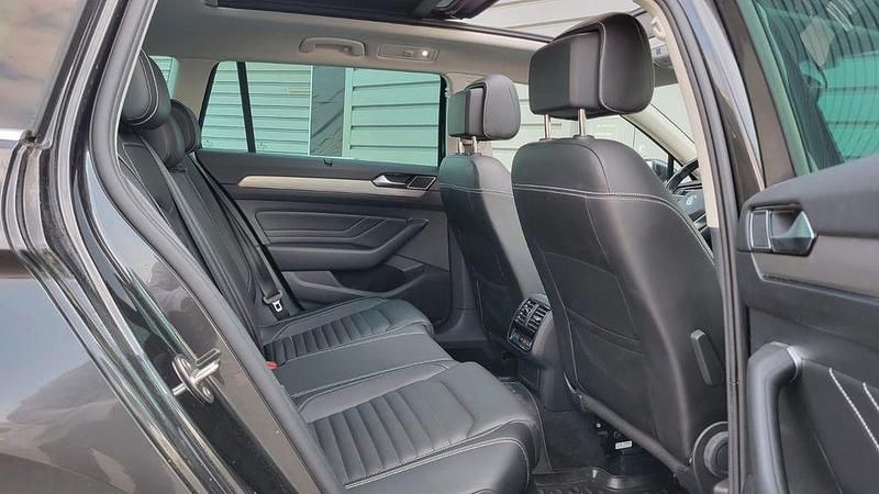 Gebraucht VW Passat Elegance 150 PS (110 kW) 2019 Kombi