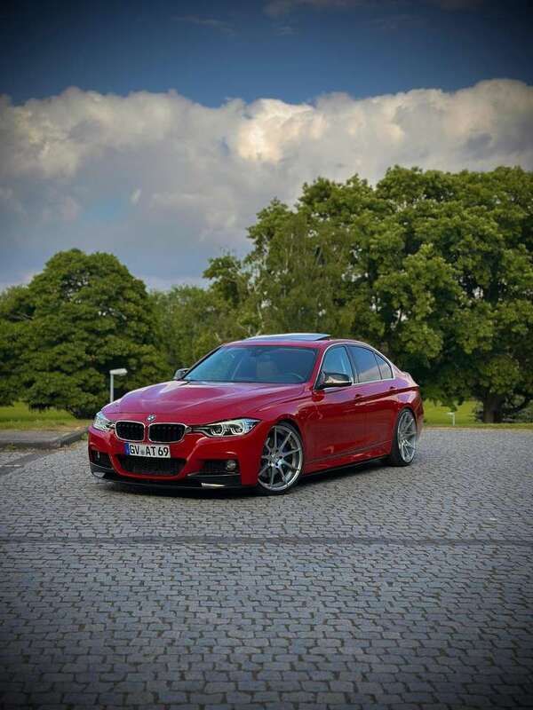 Rot Gebraucht 2013 BMW 335 Performance Limousine | 30.000 € (Teuer) - Bild 1/4