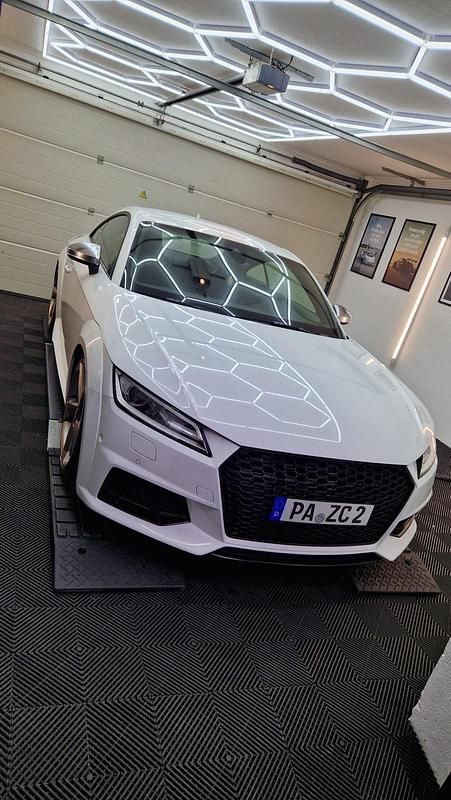 Gebraucht Audi TTS 310 PS (228 kW) 2016 Weiß Coupé
