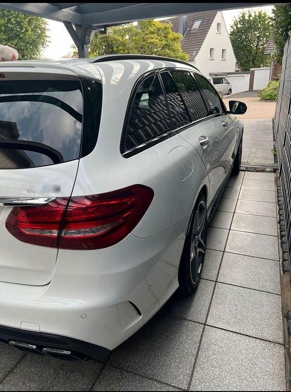 Gebraucht Mercedes C63 AMG AMG 476 PS (350 kW) 2018 Weiß Kombi