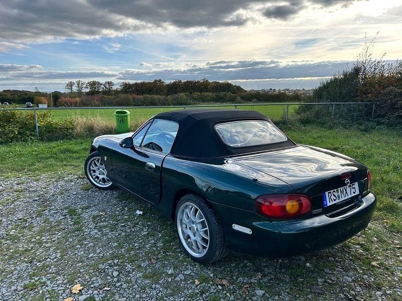 Second-hand Mazda MX5 110 CP (80 kW) 1998 Verde Cabrio