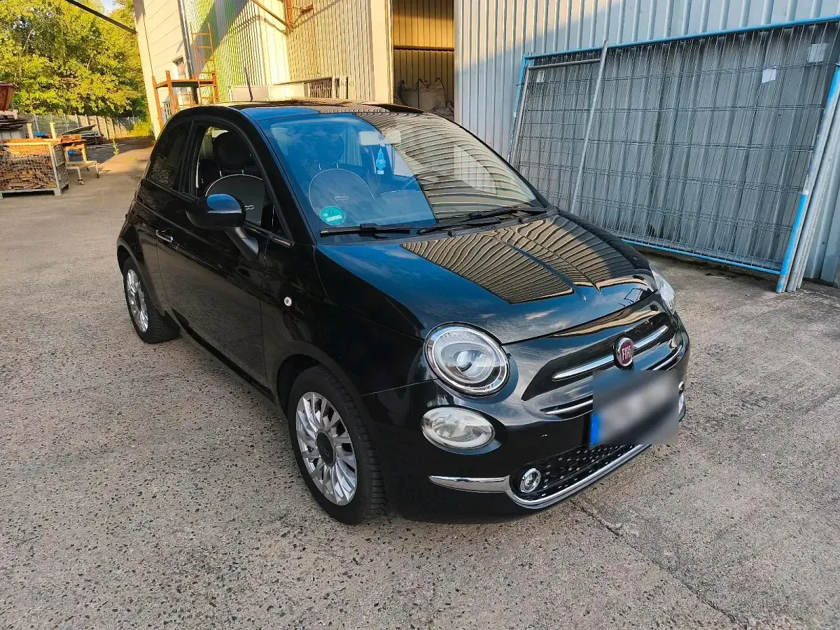 Gebraucht Fiat 500 Lounge 69 PS (50 kW) 2016 Schwarz Kleinwagen