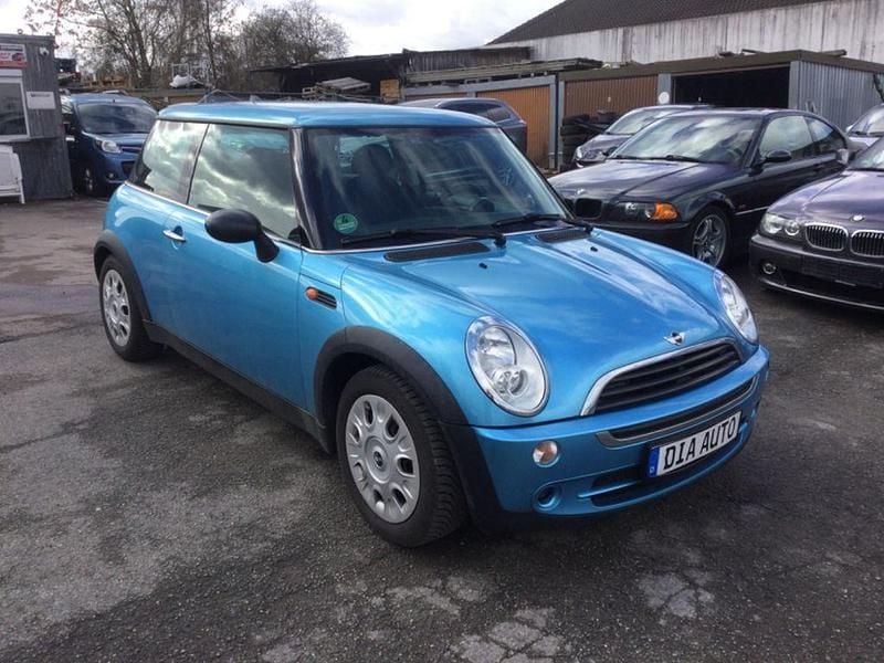 Second-hand Mini ONE 90 CP (66 kW) 2005 Albastru Hatchback