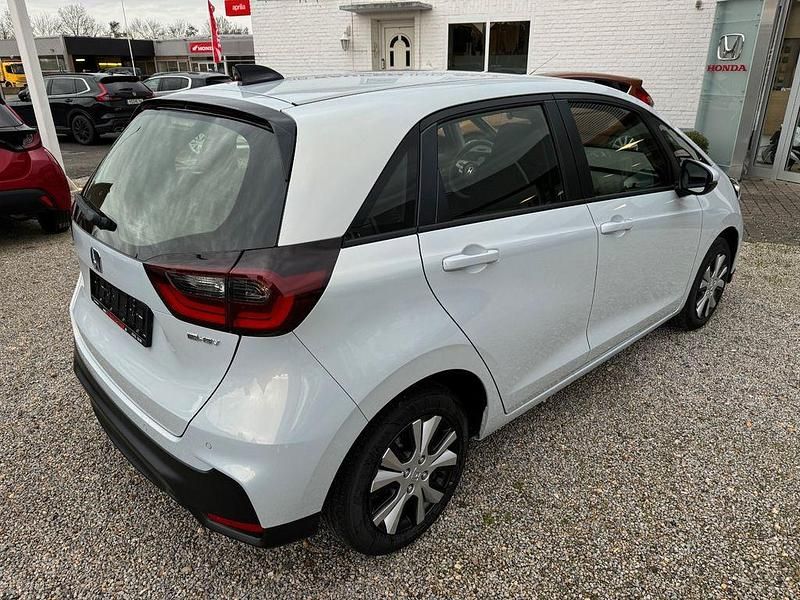 Neu Honda Jazz Elegance 122 PS (89 kW) 2025 Weiß Kleinwagen