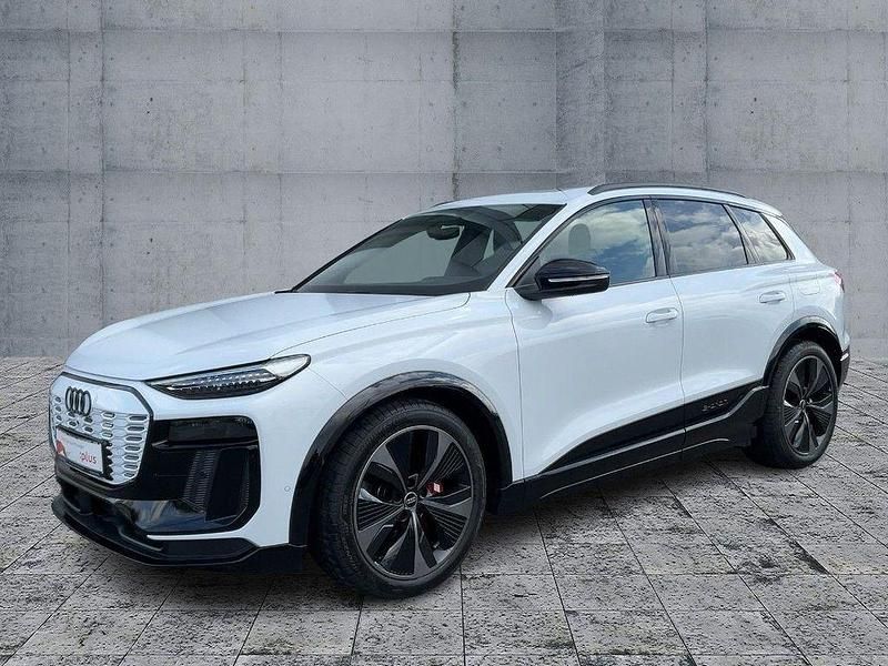 Gebraucht Audi SQ6 e-tron Sport 359 kW (489 PS) 2025 Gletscherweiß metallic SUV