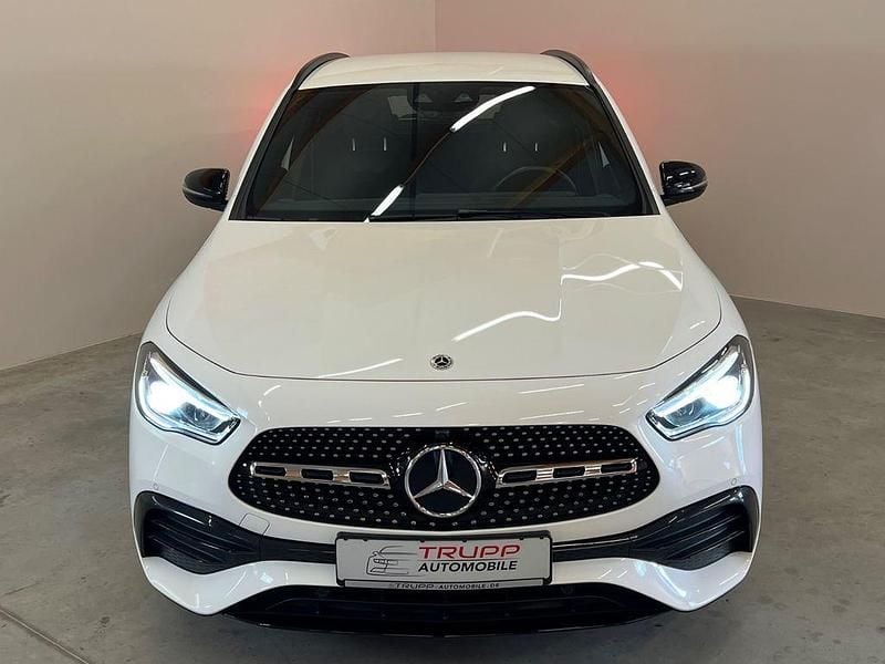 Gebraucht Mercedes GLA250 AMG 224 PS (164 kW) 2022 Weiß SUV