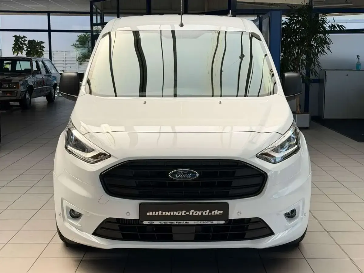 Gebraucht Ford Transit Trend 101 PS (74 kW) 2023 Frozen white Kombi