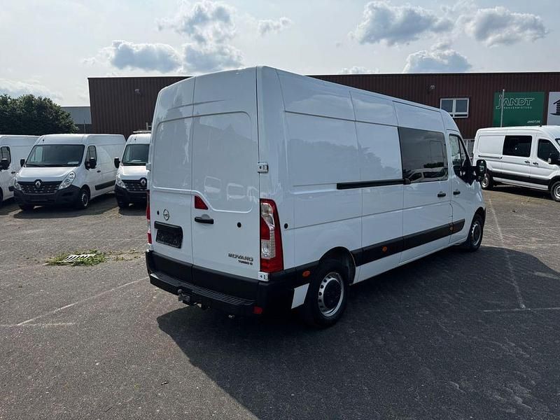 Gebraucht Opel Movano 179 PS (131 kW) 2021 Weiß Van