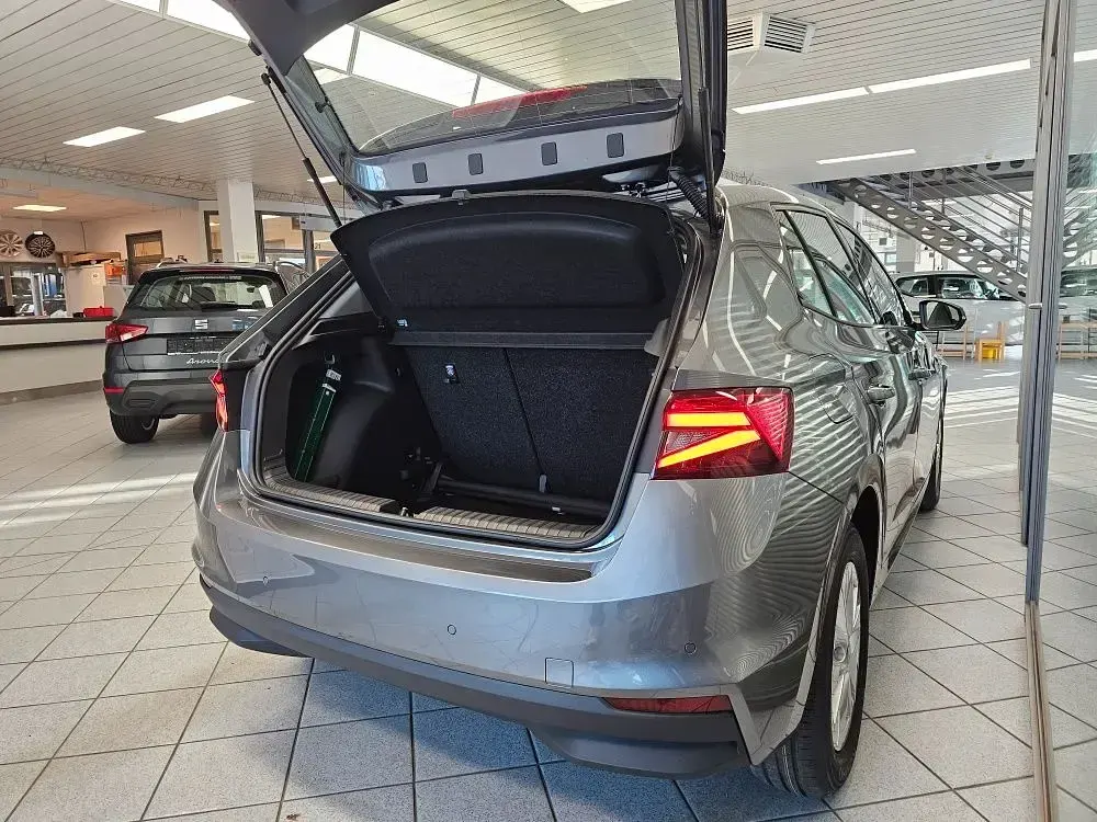 Neu Skoda Fabia Selection 116 PS (85 kW) 2025 Grau Kleinwagen