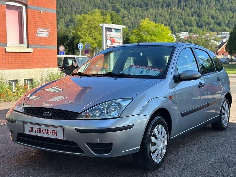 Gebraucht Ford Focus 101 PS (74 kW) 2003 Grau Limousine