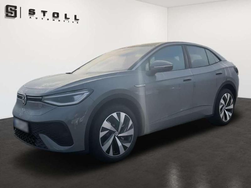 Grau Gebraucht 2022 VW ID.5 Pro Performance SUV | 38.990 € (Teuer) - Bild 1/4