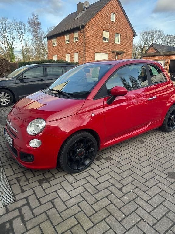 Rot Gebraucht 2015 Fiat 500 S Kleinwagen | 6.200 € (Guter Preis) - Bild 1/4