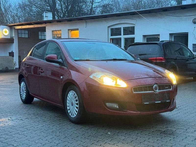 Gebraucht Fiat Bravo Racing 120 PS (88 kW) 2009 Rot Kleinwagen