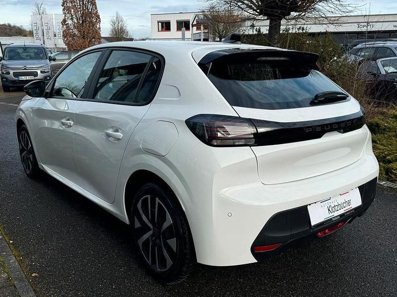 Gebraucht Peugeot 208 Active 75 PS (55 kW) 2024 Weiß Kleinwagen