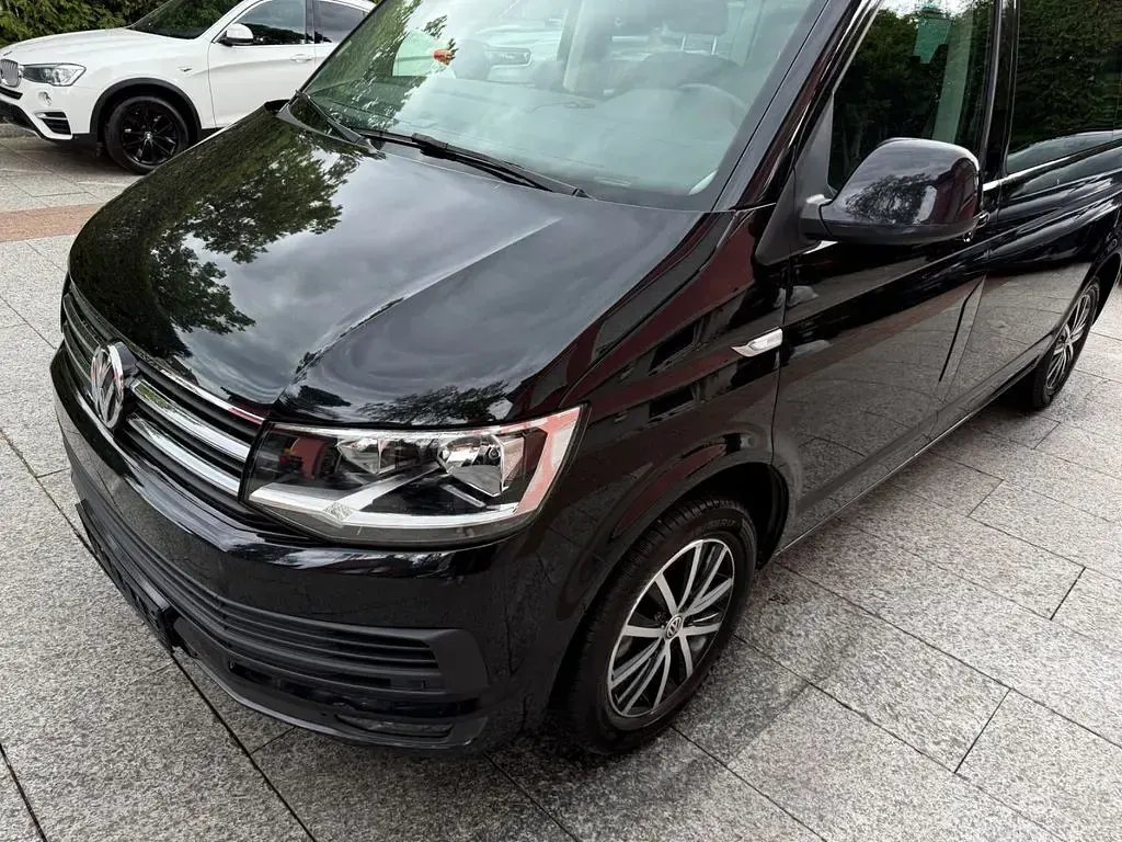 Gebraucht VW Multivan 204 PS (150 kW) 2018 Schwarz Van / Kleinbus