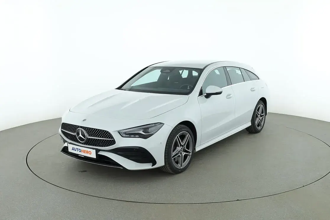 Gebraucht Mercedes CLA250e Shooting Brake AMG line 218 PS (160 kW) 2023 Kombi