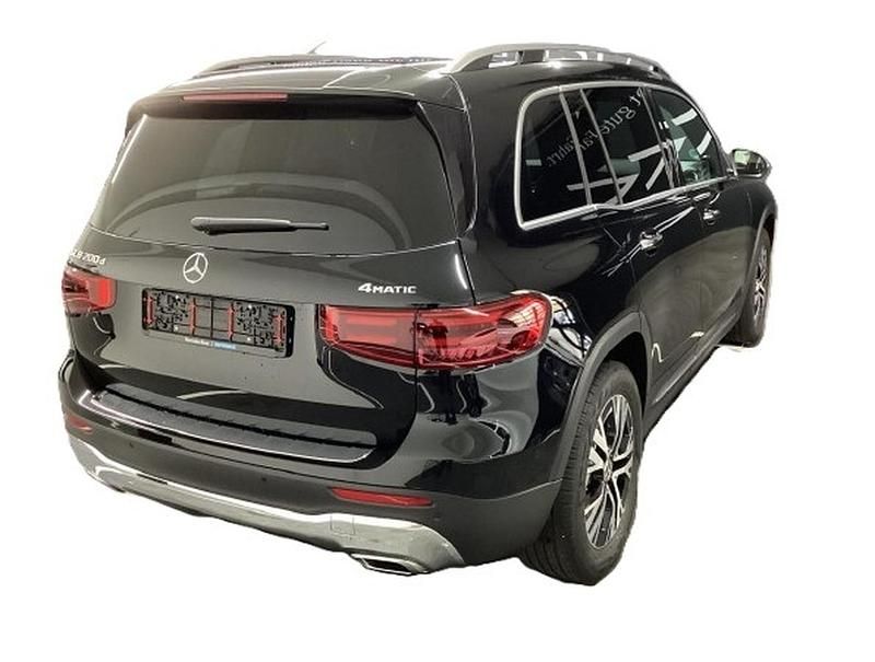 Gebraucht Mercedes GLB200 Progressive 150 PS (110 kW) 2024 Schwarz SUV