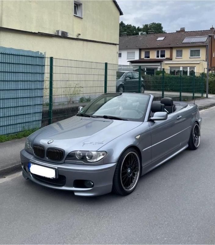 Grau Gebraucht 2005 BMW 320 Cabriolet M Sport Cabrio | 11.500 € (Etwas zu teuer) - Bild 1/4