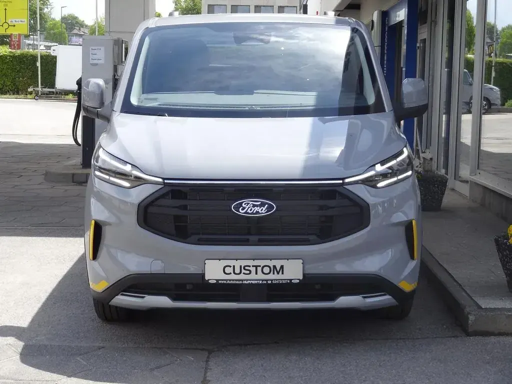 Nuova Ford Transit Custom 170 CV (125 kW) 2026 Grigio Station wagon
