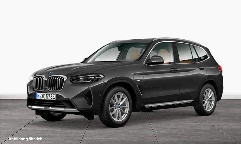 Grau Gebraucht 2022 BMW X3 Sport Line SUV | 37.990 € (Guter Preis) - Bild 1/3