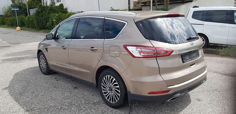 Gebraucht 2018 Ford S-MAX Titanium Van / Kleinbus | 8.800 € (Superpreis) - Bild 1/4