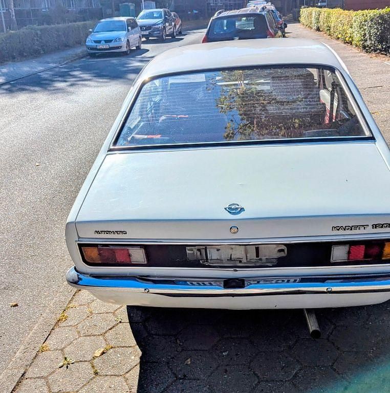 Gebraucht Opel Kadett 60 PS (44 kW) 1976 Weiß Coupé