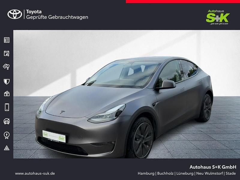 Mattgrau (grau) Gebraucht 2024 Tesla Model Y SUV | 32.950 € (Fairer Preis) - Bild 1/4