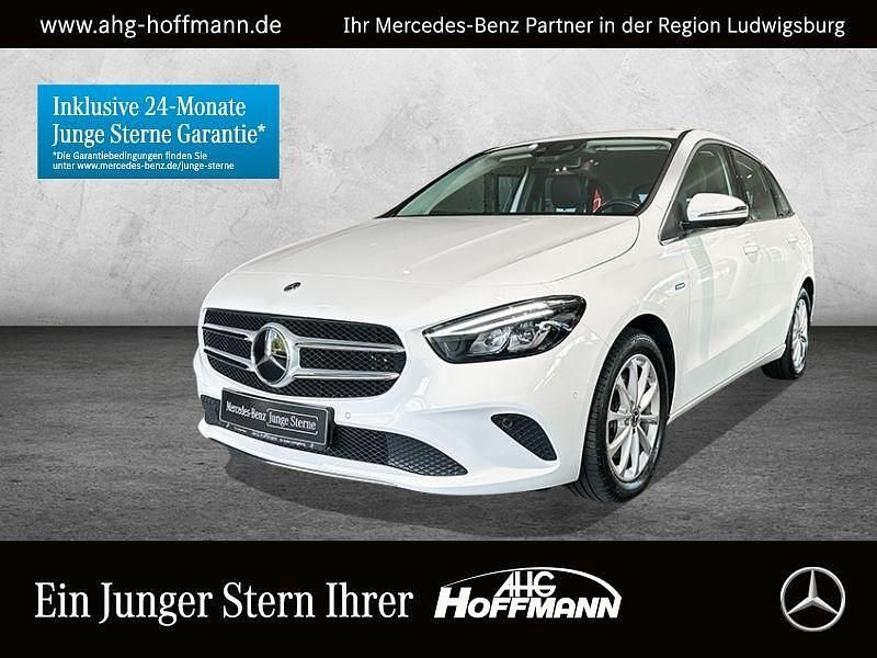 Weiß Gebraucht 2021 Mercedes B250e Progressive Van / Kleinbus | 23.720 € (Fairer Preis) - Bild 1/4