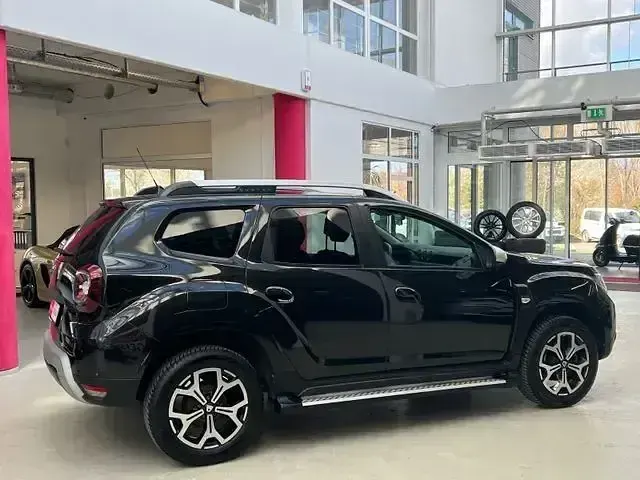 Używany Dacia Duster Adventure 295 KM (216 kW) 2019 Czarny SUV