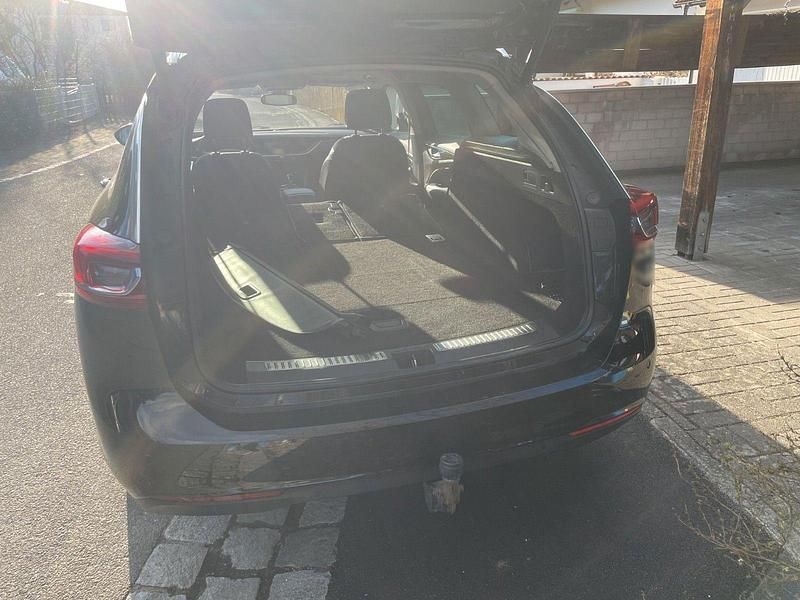 Gebraucht Opel Insignia 170 PS (125 kW) 2017 Schwarz Kombi