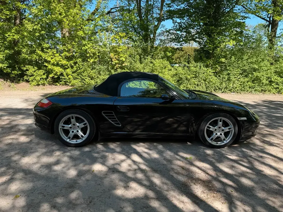 Gebraucht Porsche Boxster 240 PS (176 kW) 2005 Schwarz Cabrio