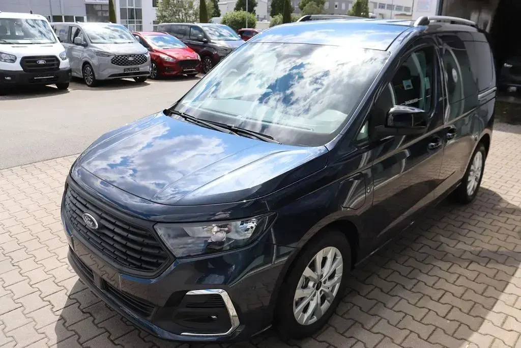 Neu Ford Tourneo Connect Titanium 150 PS (110 kW) 2026 Midnight blue metallic Van / Kleinbus