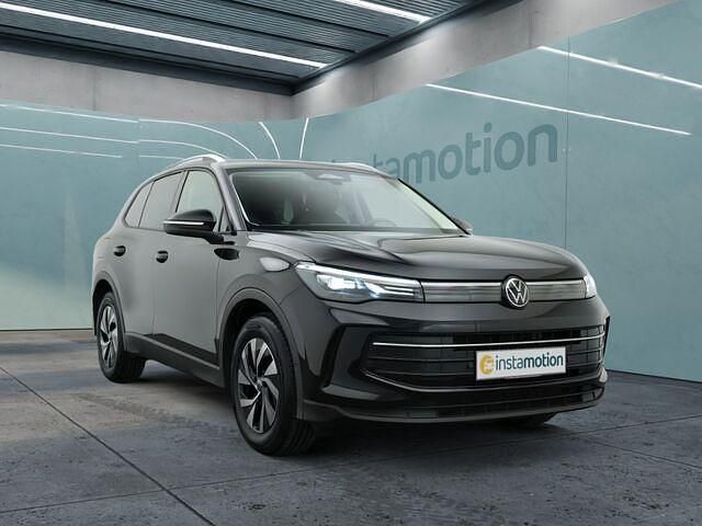 Gebraucht VW Tiguan Design 150 PS (110 kW) 2024 Schwarz SUV