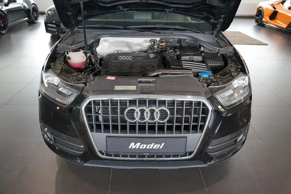 Gebraucht Audi Q3 S-Line 140 PS (102 kW) 2012 Schwarz SUV