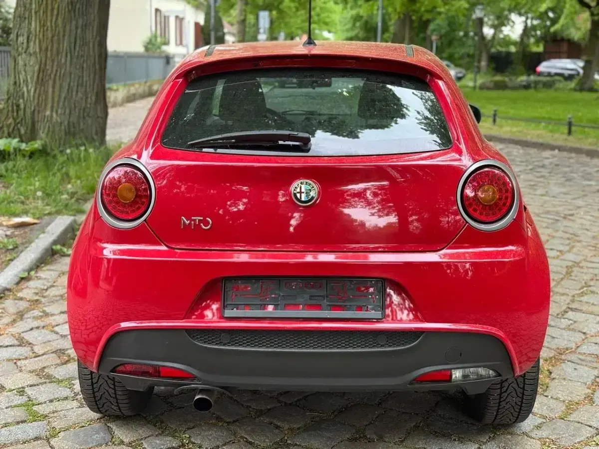 Gebraucht Alfa Romeo MiTo Turismo 84 PS (61 kW) 2015 Rot Kleinwagen