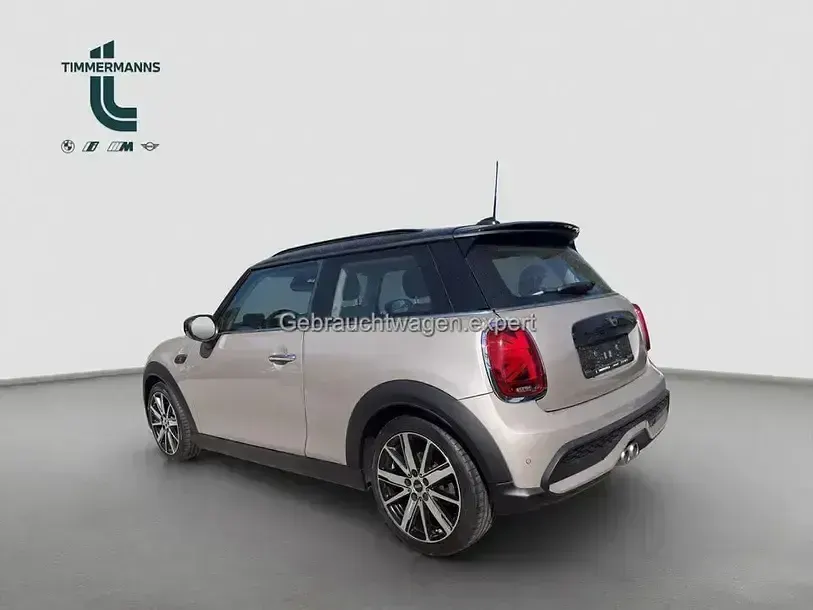 Gebraucht Mini Cooper S Classic 178 PS (130 kW) 2022  rooftop grey (metallic) Kleinwagen