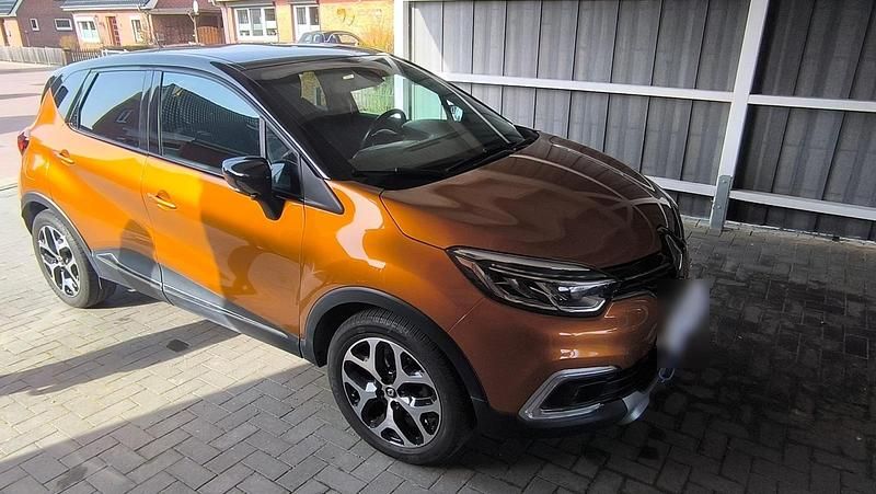 Gebraucht Renault Captur 90 PS (66 kW) 2018 Orange SUV