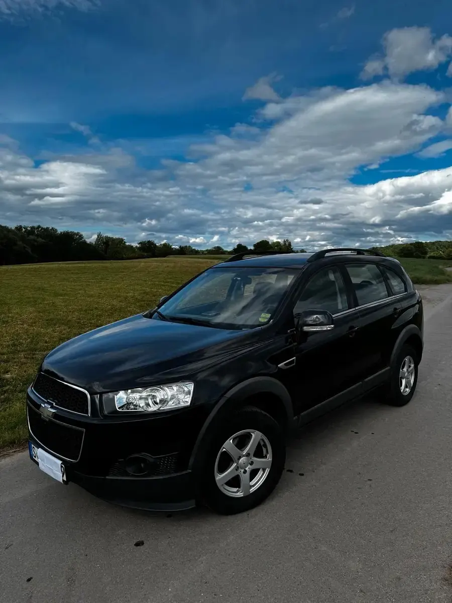 Gebraucht Chevrolet Captiva LS 167 PS (122 kW) 2011 Schwarz SUV