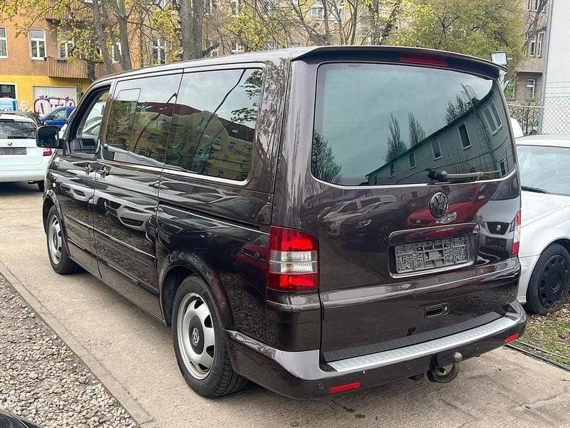 Gebraucht VW T5 Edition 174 PS (127 kW) 2006 Braun Van